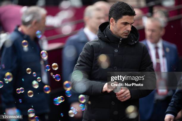 Mikel Arteta of Arsenal looks on during the Premier League match between West Ham United and Arsenal at the London Stadium, Stratford on Sunday 16th...