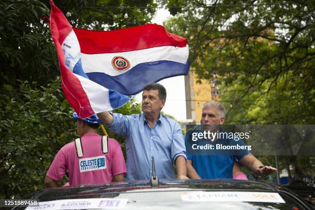 Efrain Alegre, Paraguayan presidential candidate, center, during a campaign rally in downtown Asuncion, Paraguay, on Sunday, April 16, 2023....