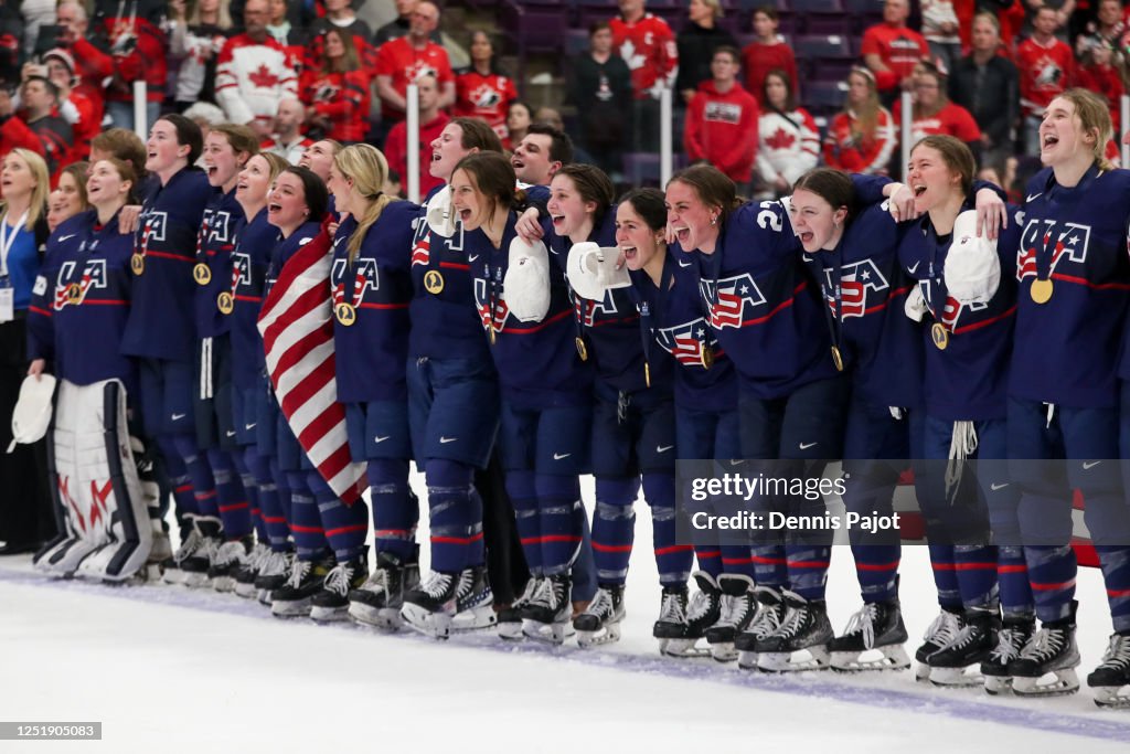 Team USA celebrates the 6-3 win over Canada during the gold medal ...