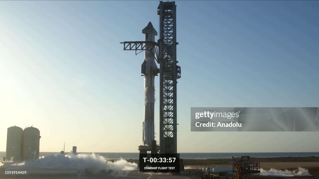 SpaceX postpones Starship launch