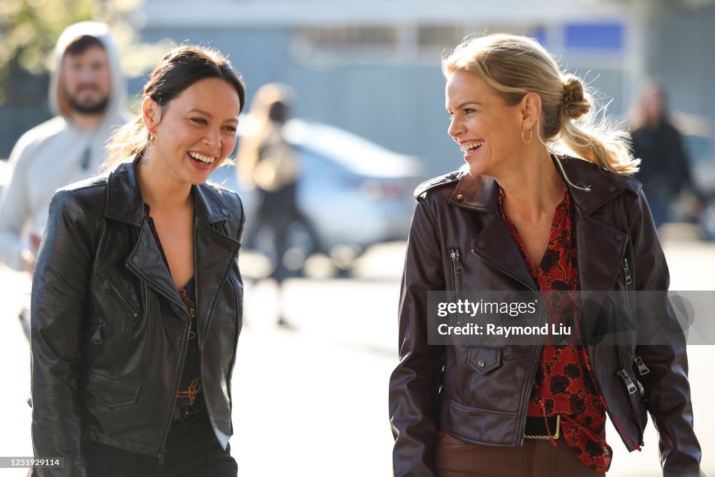 MELISSA O'NEIL, MIRCEA MONROE