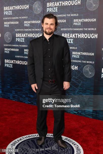 Magnus Carlsen attends the Ninth Breakthrough Prize Ceremony at Academy Museum of Motion Pictures on April 15, 2023 in Los Angeles, California.