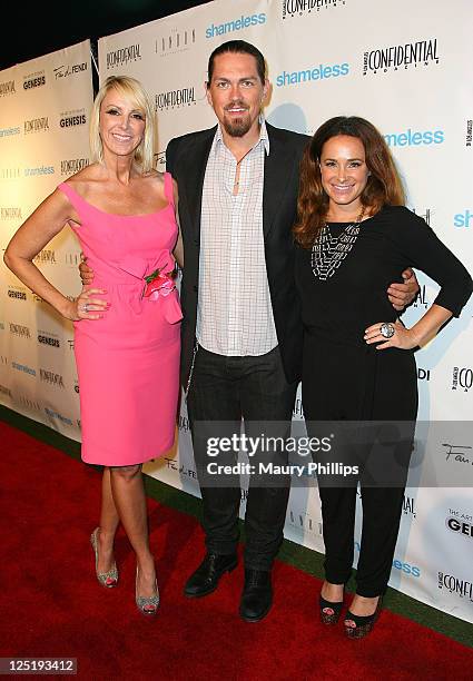 Alison Miller, Steve Howey and Sari Tuschman arrive at Los Angeles Confidential And The Art Of Elysium Celebration of the 2011 Emmys With Emmy Rossum...