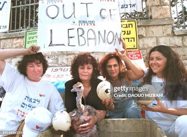 The "Four Mothers" who have led public calls for Israel to withdraw from south Lebanon demonstrate outside Prime Minister Benjamin Netanyahu's...