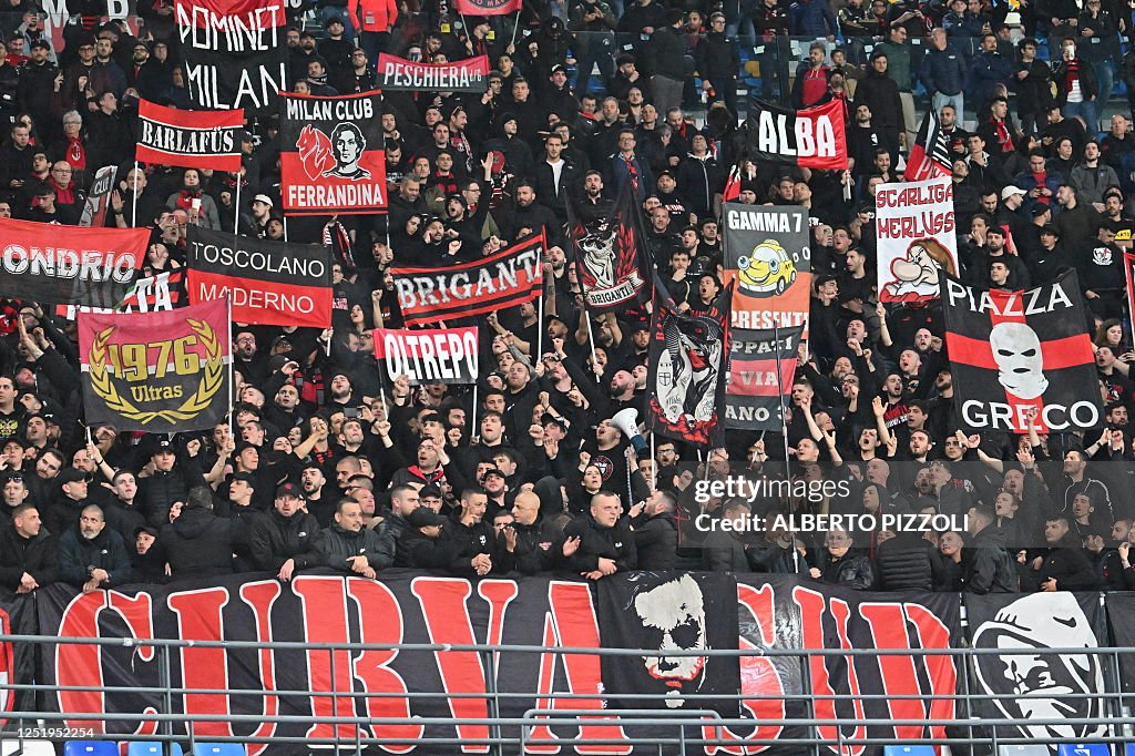 Milan Fans AC Milan fans cheer prior to the UEFA Champions League quarter-finals ...