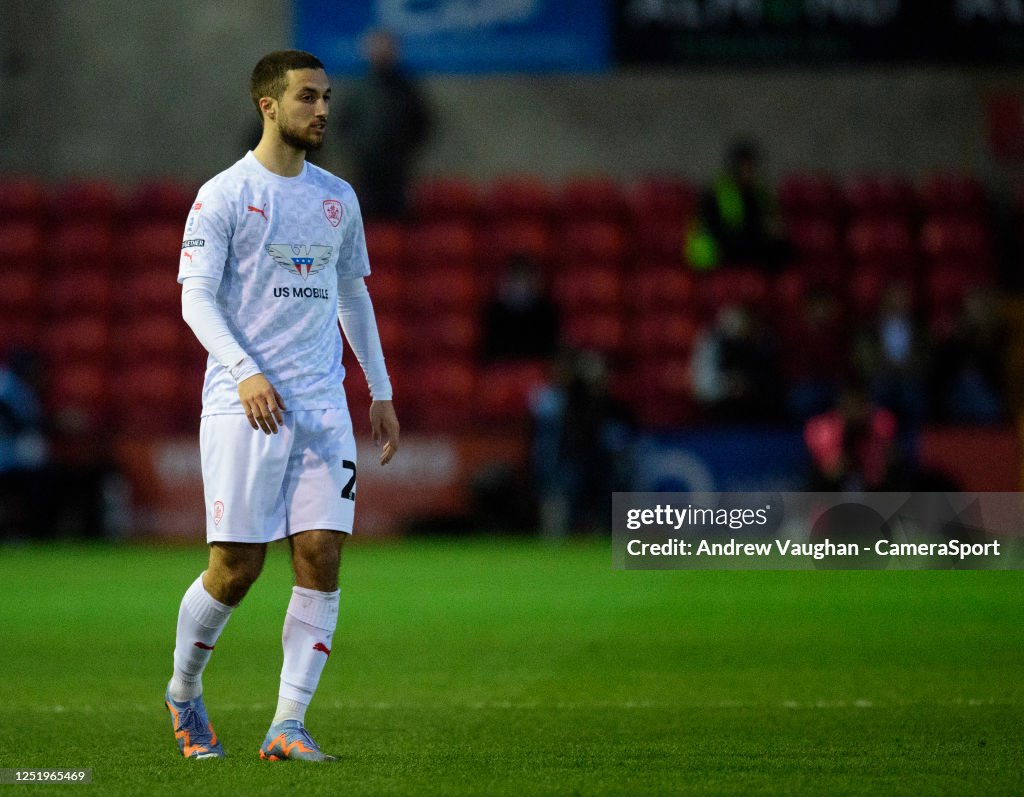 Lincoln City v Barnsley - Sky Bet League One
