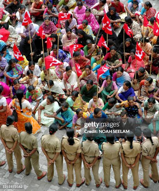 Female members of the Communist Party India demonstrate for housiong for the poor for the 150th consecutive day in Hyderabad, 01 October 2007....