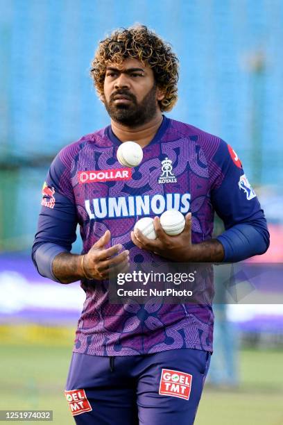 1 866 Bowler Lasith Malinga Stock Photos High Res Pictures And Images 1-866-bowler-lasith-malinga-stock-photos-high-res-pictures-and-images
