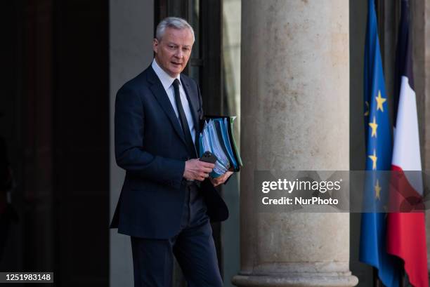 Economy and Finance Minister Bruno Le Maire leaves the Elysee Palace after the Council of Ministers, in Paris, 19 April, 2023.