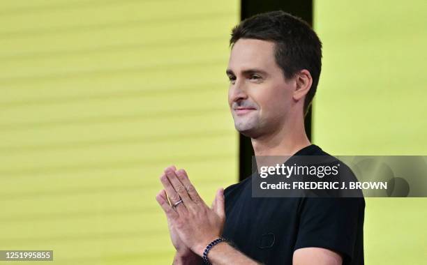 Snapchat Spectables Ceo 107 Ceo Of Snapchat Evan Spiegel Stock Photos, High-Res Pictures, and ...