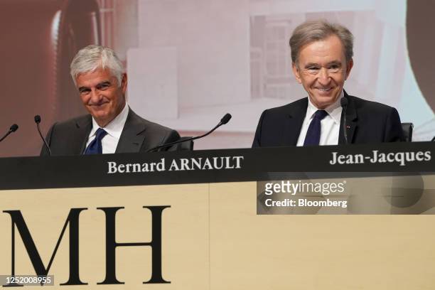 Antonio Belloni, group managing director at LVMH Moet Hennessy Louis Vuitton SE, left, and Bernard Arnault, billionaire and chairman of LVMH Moet...