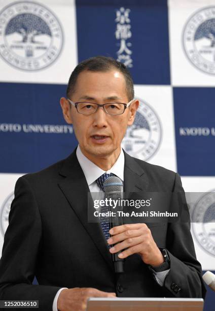 Kyoto University professor Shinya Yamanaka speaks during a press conference on Uniqlo's operator First Retailing CEO Tadashi Yanai's donation at...