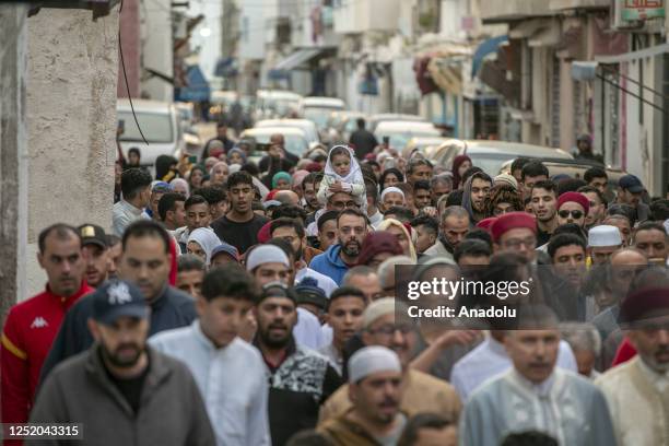 Muslims gather to perform the Eid al-Fitr prayer during the first day of the Eid al-Fitr holiday at Saheb Ettabaa Mosque in Tunis, Tunisia on April...