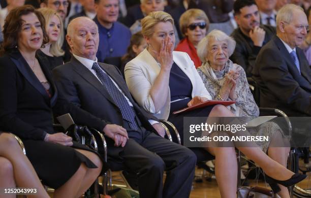 Argentine-born pianist and conductor Daniel Barenboim and his wife Russian-born pianist Elena Bashkirova and Berlin's governing Mayor Franziska...