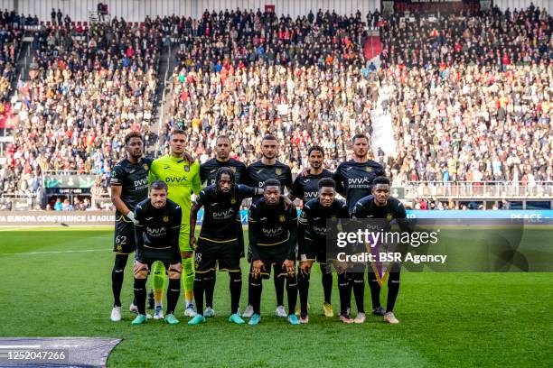 Doen Rsc 60,555 Rsc Anderlecht Football Team Stock Photos, High-Res Pictures ...