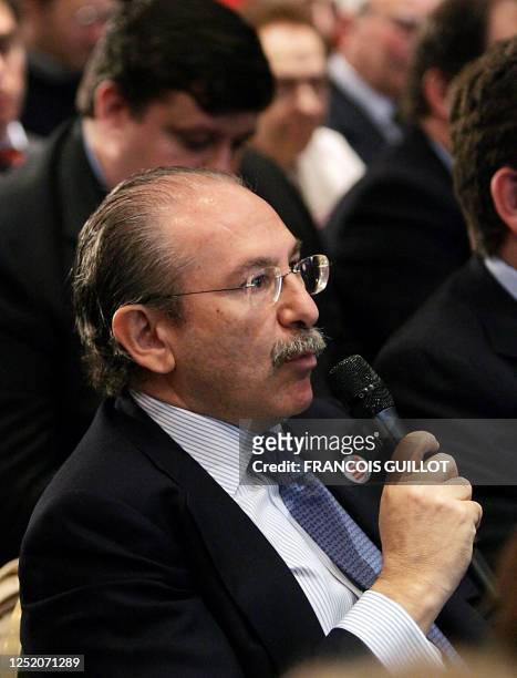 Sacyr Vallehermoso's chairman, Spanish Luis del Rivero asks a question duringFrench construction group Eiffage's general assembly, 19 April 2006 in...