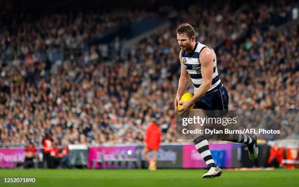 Patrick Dangerfield of the Cats in action during the 2023 AFL Round 06 match between the Geelong Cats and the Sydney Swans at GMHBA Stadium on April...