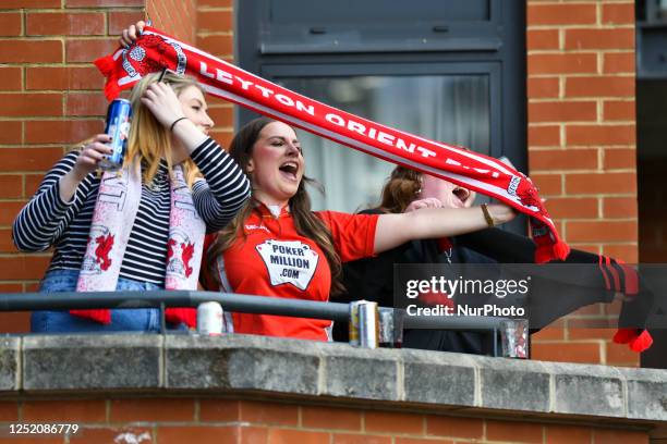 Leyton Rient Leyton Orient Fans Photos and Premium High Res Pictures - Getty Images