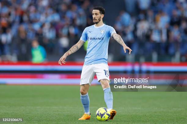 Luis Alberto of SS Lazio controls the ball during the Serie A match between SS Lazio and Torino FC at Stadio Olimpico on April 22, 2023 in Rome,...