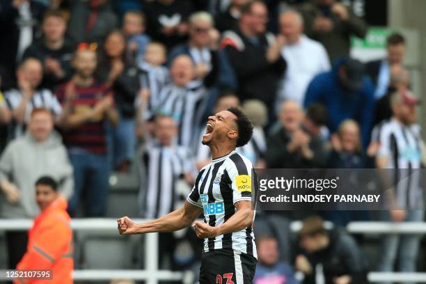 Newcastle United's English midfielder Jacob Murphy celebrates scoring the team's third goal during the English Premier League football match between...