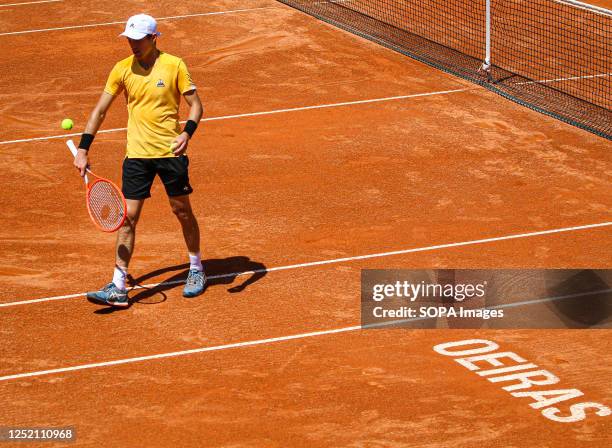 Zsombor Piros of Hungary plays against Juan Manuel Cerundolo of Argentina during the Final of the Oeiras Open tournament at Clube de Ténis do Jamor....