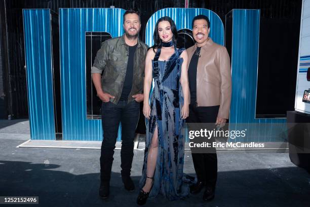 The Top 20 contestants perform LIVE, with overnight voting results revealing 10 Idol hopefuls who will continue. Judges Luke Bryan, Katy Perry and...