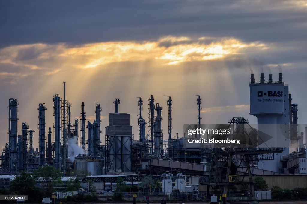 Basf Factory The BASF SE chemical plant in Ludwigshafen, Germany, on Tuesday ...