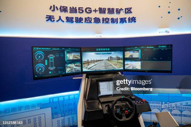 Control Autonomous Vehicles Autonomous Vehicle Control Photos and Premium High Res Pictures - Getty ...
