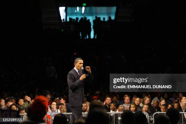 Democratic presidential candidate Illinois Senator Barack Obama speaks during a rally at the University of Alabama in Birmingham 27 January 2008....