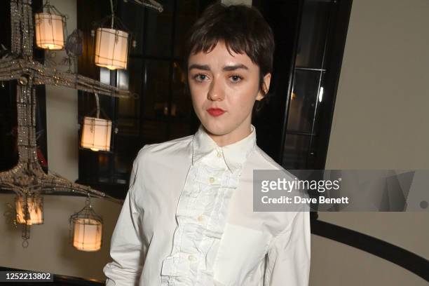 Maisie Williams Photos and Premium High Res Pictures - Getty Images