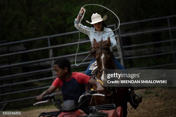 Jackson Ranch Arena Roping Rodeo Hall Photos and Premium High Res Pictures - Getty Images