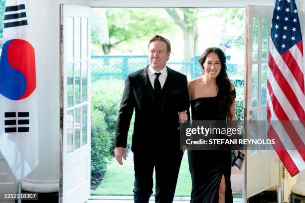 Television personalities Chip Gaines and Joanna Gaines arrive for a State Dinner with US President Joe Biden and South Korean President Yoon Suk Yeol...