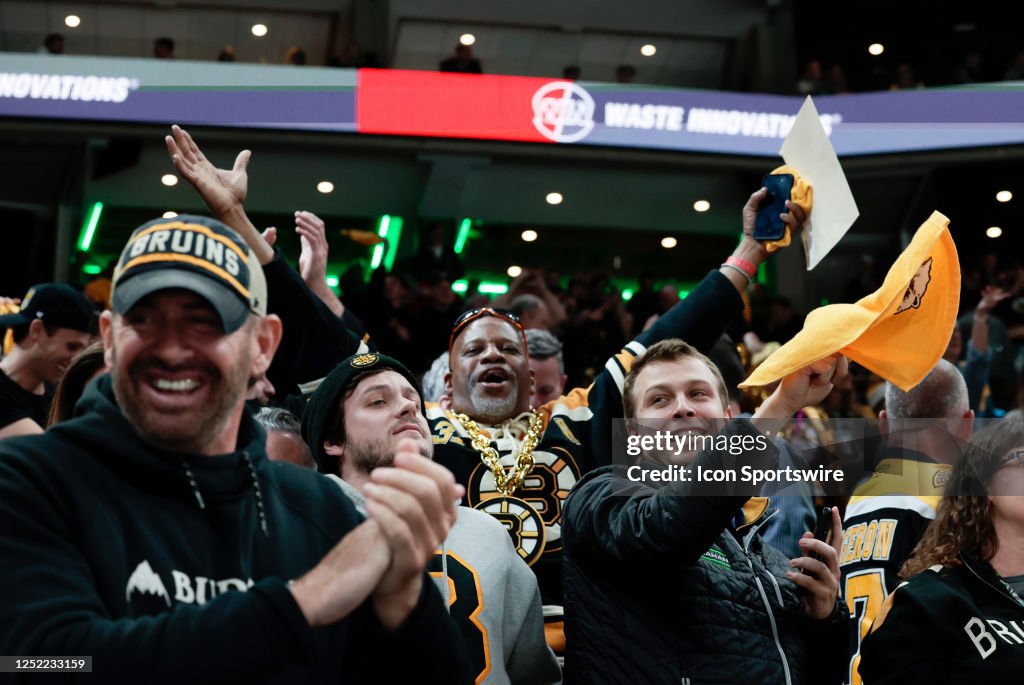 NHL: APR 26 Eastern Conference First Round - Panthers at Bruins