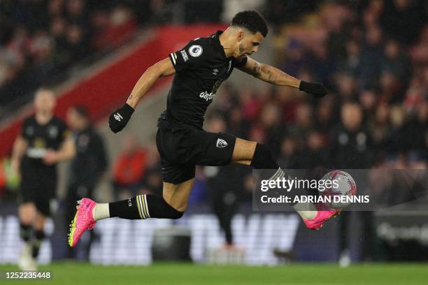 Bournemouth's English striker Dominic Solanke controls the ball during the English Premier League football match between Southampton and Bournemouth...