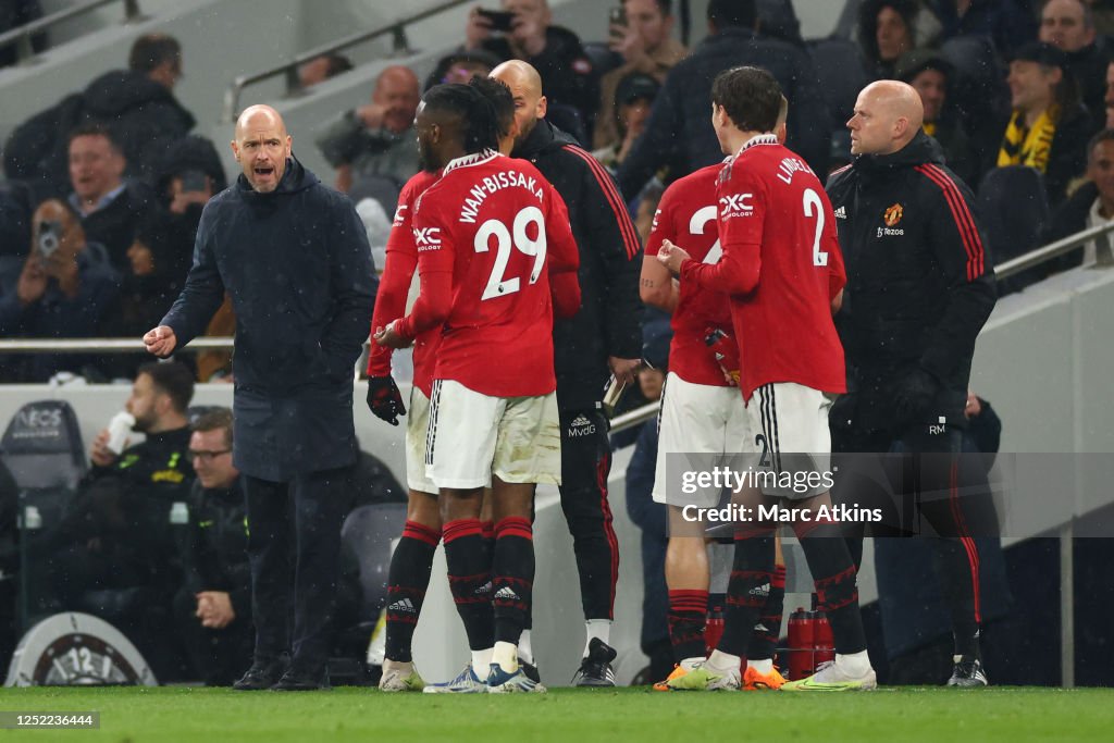 Tottenham Hotspur v Manchester United - Premier League
