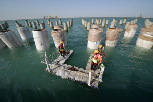 970 Iraq Basra Daily Life Stock Photos, High-Res Pictures, and Images ...