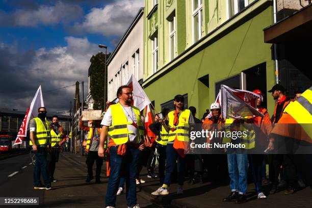 The food enjoyment inn trade union calls for Lieferando delivery workers go on strike and protest in front of Ehernfeld lieferservice center in...