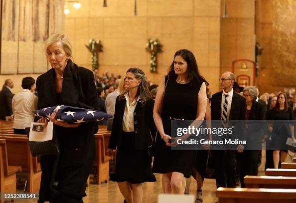 LOS ANGELES, CA - APRIL 28, 2023 - Elizabeth Riordan, left, the wife ...
