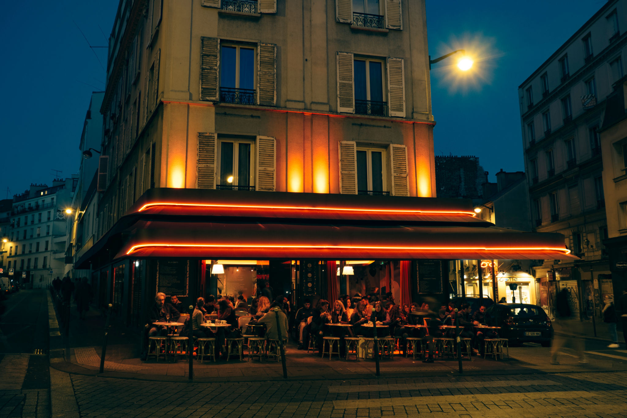 paris cinema night