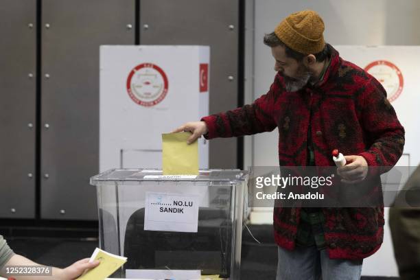 Turkish citizens living abroad cast their vote in the presidential and the 28th term parliamentary elections at Old Billingsgate in London, UK on...