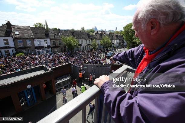 Crowds of fans are stuck outside Selhurst Park after a problem with the turnstiles leading to a delayed kick off ahead of the Premier League match...