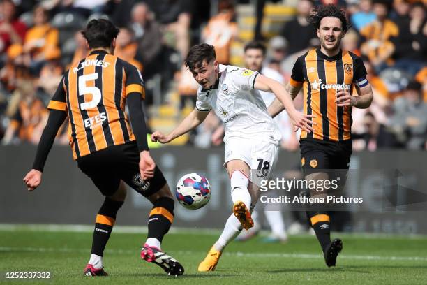 Luke Cundle of Swansea City scores a goal during the Sky Bet Championship match between Hull City and Swansea City at the MKM Stadium on April 29,...