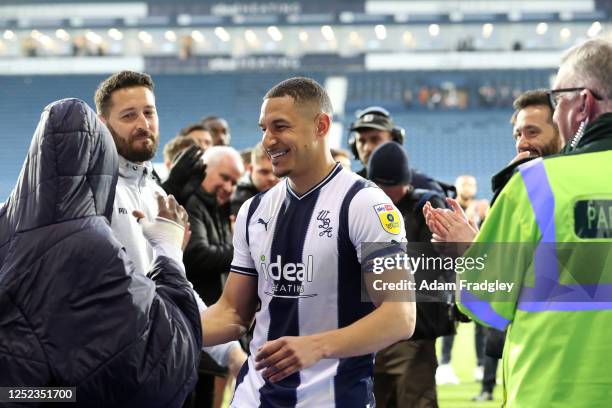 West Bromwich Albion players and staff form a guard of honour to applaud and appreciate retiring club captain Jake Livermore of West Bromwich Albion...