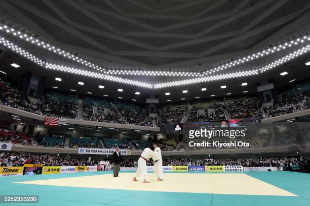 General view of the second round match between Shuhei Kawata and Keita Iwao during the All Japan Judo Championship at Nippon Budokan on April 29,...