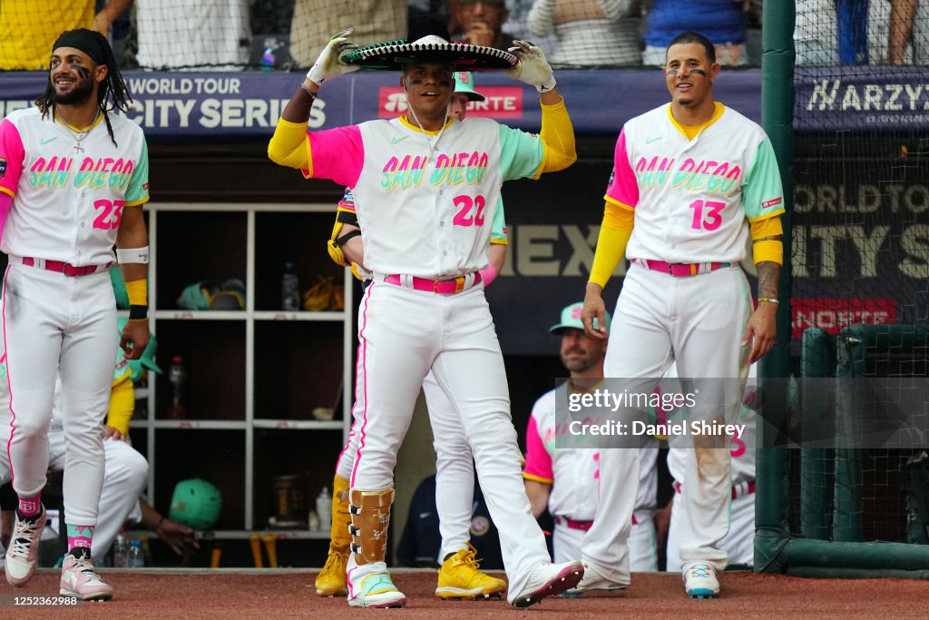 Juan Soto of the San Diego Padres celebrates by wearing a sombrero News  Photo - Getty Images
