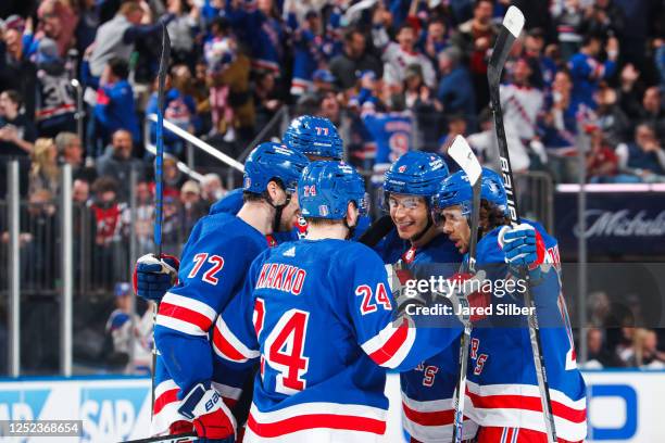 29,857 Rangers Jersey Stock Photos, High-Res Pictures, and Images