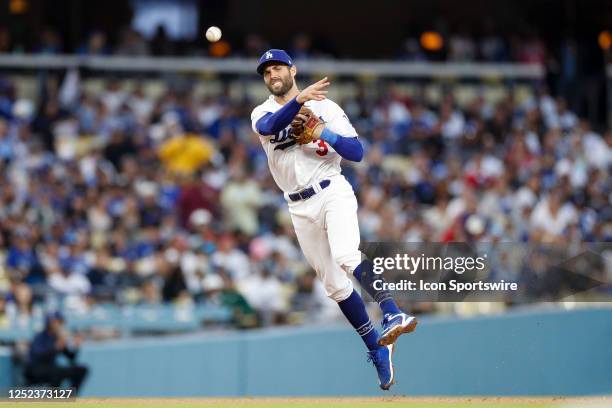 Los Angeles Dodgers shortstop Chris Taylor fields the ball during a regular season game between the St. Louis Cardinals and Los Angeles Dodgers on...