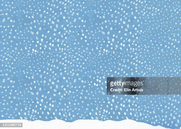 ilustraciones, imágenes clip art, dibujos animados e iconos de stock de illustration snow falling in blue sky - snowing