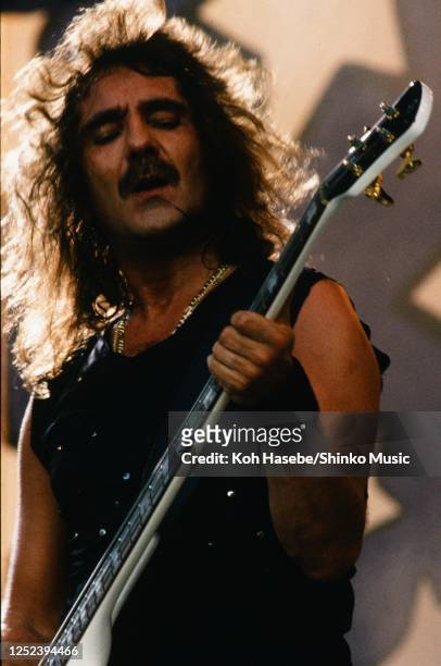 Ozzy Osbourne Band, live, Moscow Music Peace Festival 1989 at Luzhniki Stadium, Moscow, USSR, 12th and 13th August, 1989. Geezer Butler .