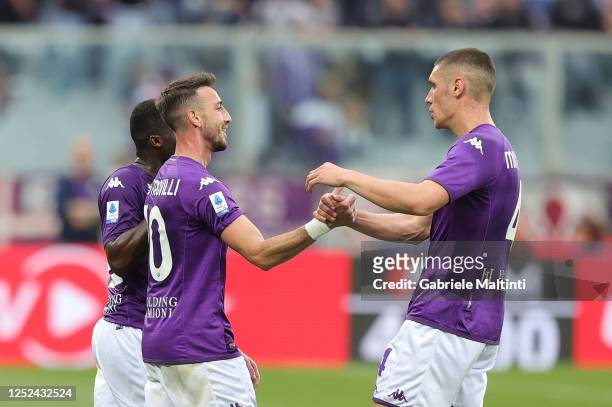Gaetano Castrovilli of ACF Fiorentina celebrates after scoring a goal during the Serie A match between ACF Fiorentina and UC Sampdoria at Stadio...